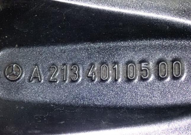 Комплект оригинальных R19 дисков Mercedes W213