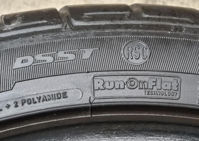 Dunlop SP Sport 01 245/40 R18 93Y
