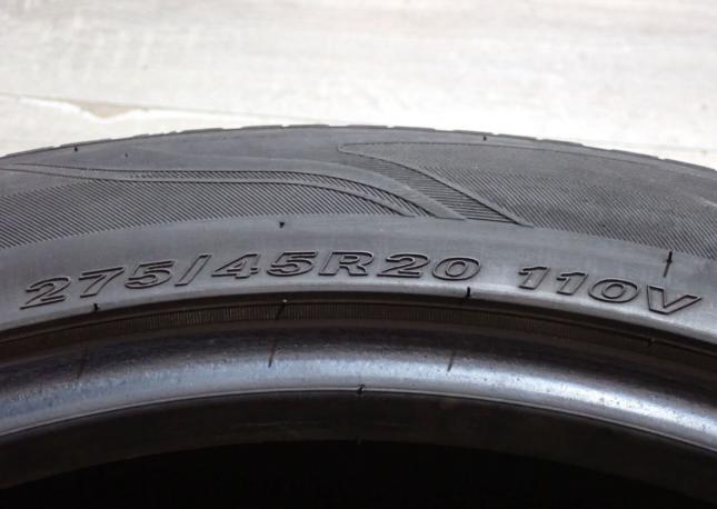 Roadstone N&#39;Fera RU5 275/45 R20 110V