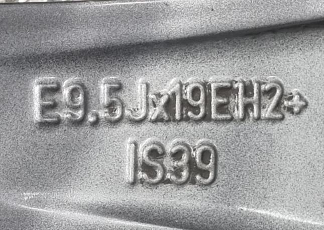 Два оригинальных диска R19 BMW 5er GT F07 задние