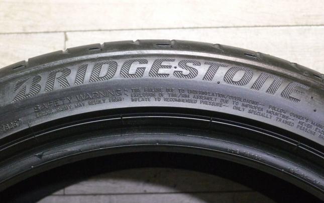 Bridgestone Potenza S001 225/45 R19 92W
