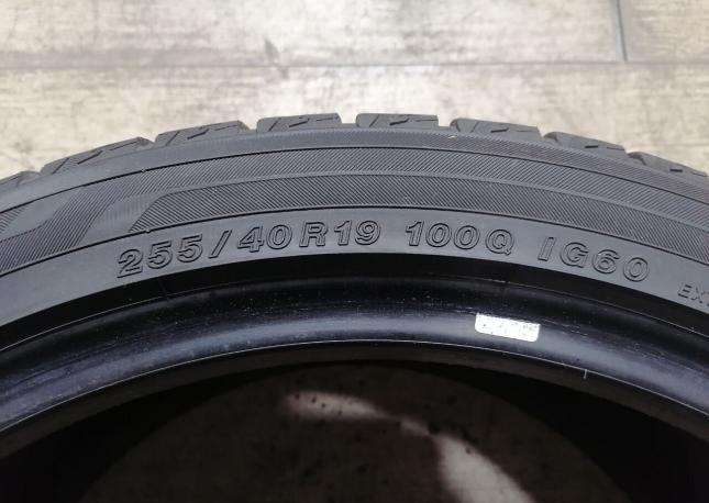 Yokohama Ice Guard IG60 255/40 R19 100Q