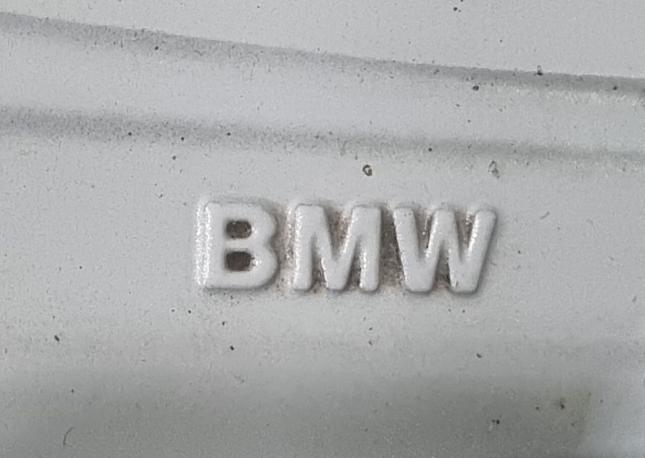 Три оригинальных диска R17 BMW 5-серии f10