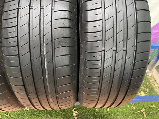 225/55 R17 Goodyear EfficientGrip Performance летние