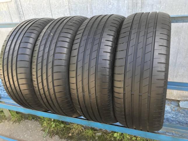 225/55 R17 Goodyear EfficientGrip Performance летние