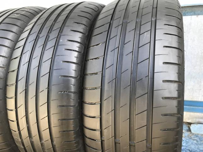 225/55 R17 Goodyear EfficientGrip Performance летние