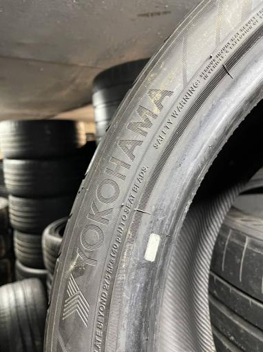 285/40 R22 Yokohama Advan Sport V107 летние