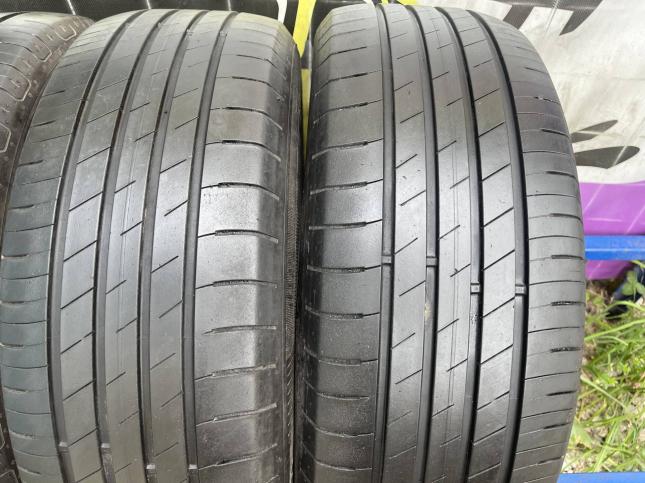 215/55 R18 Goodyear EfficientGrip Performance летние