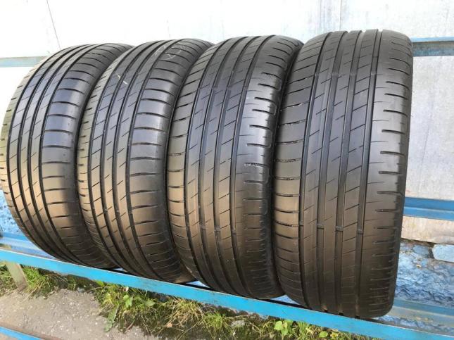 205/60 R16 Goodyear EfficientGrip летние