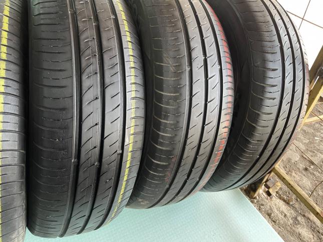 215/65 R16 Kumho Ecowing ES01 KH27 летние