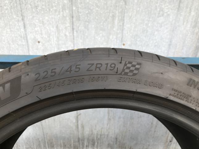 225/45 R19 Michelin Pilot Sport 4S 96Y