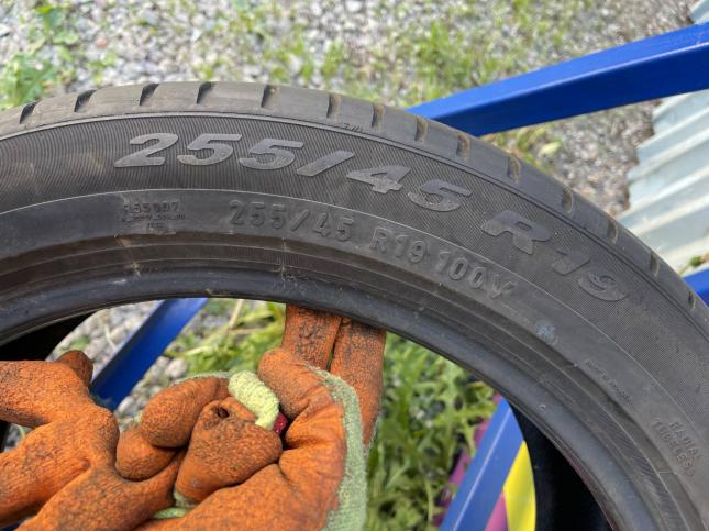 255/45 R19 Pirelli Scorpion летние