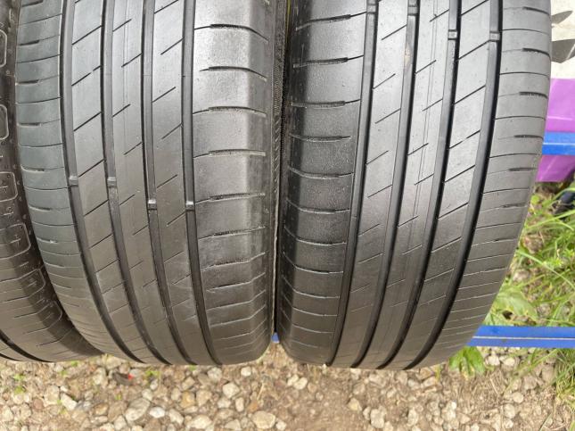 215/55 R18 Goodyear EfficientGrip Performance летние