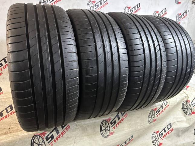 225/40 R18 Goodyear EfficientGrip Performance летние