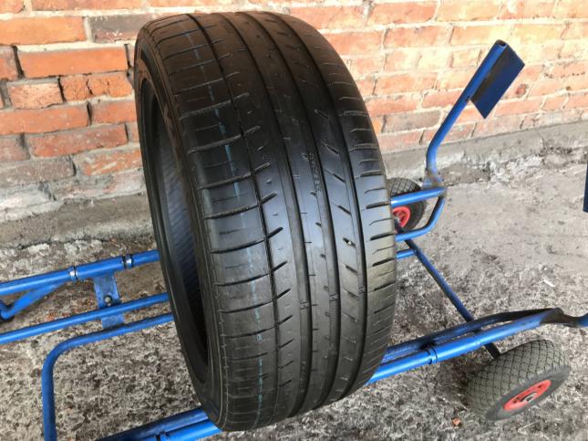 255 45 r18 KUMHO Ecsta Li Sport