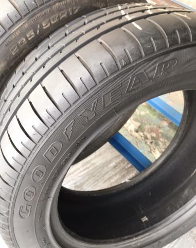 225 50 17 Goodyear Egle NST5 Runflat 2шт