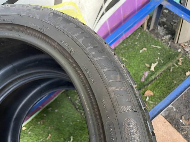 265/40 R19 Michelin Pilot Alpin PA4 зимние нешипованные