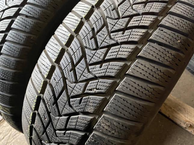 Пара 235/55R17 Dunlop Winter Sport 5