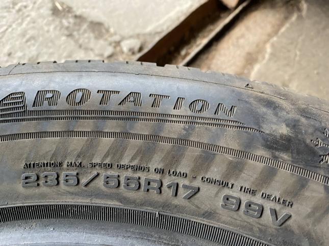 Пара 235/55R17 Dunlop Winter Sport 5