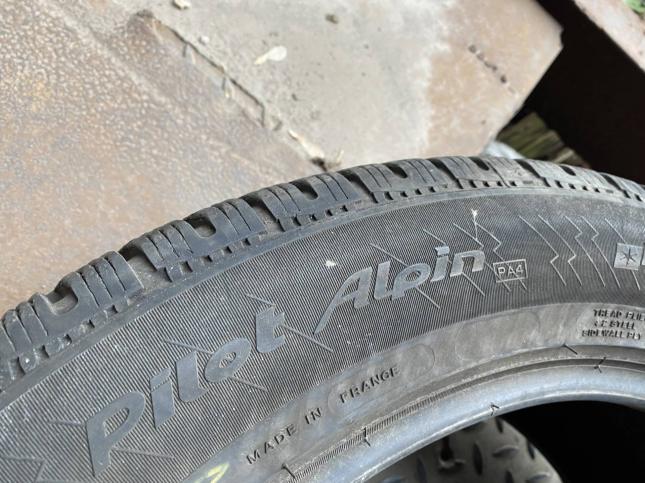 Комплект 235/55R17 Michelin pilot Alpin PA4