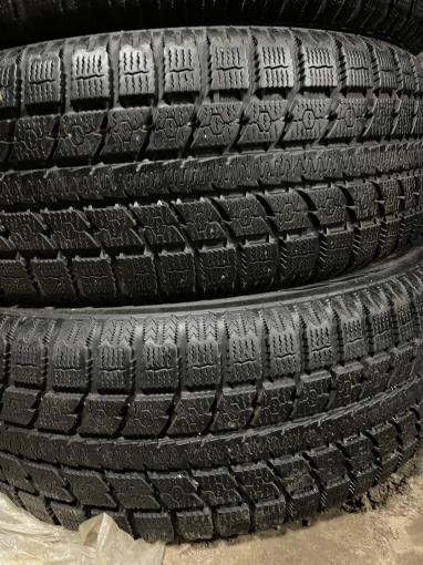 235/55 R20 Toyo Observe GSi-5 зимние нешипованные