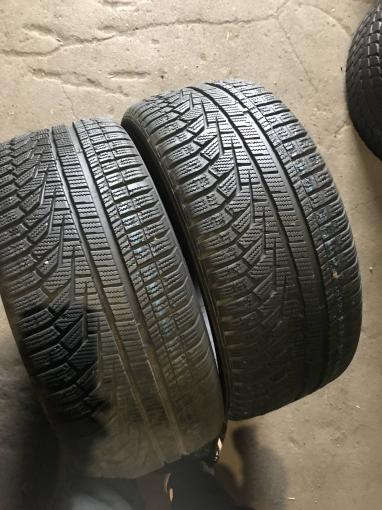 235 40 r19 Hankook Winter I cept Evo2