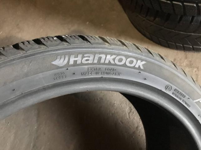 235 40 r19 Hankook Winter I cept Evo2