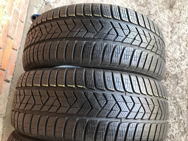 235/40 R19 Pirelli Winter Sottozero 3 зимние нешипованные