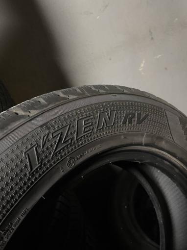 245/60 R18 Kumho I'Zen RV Asymmetric зимние нешипованные