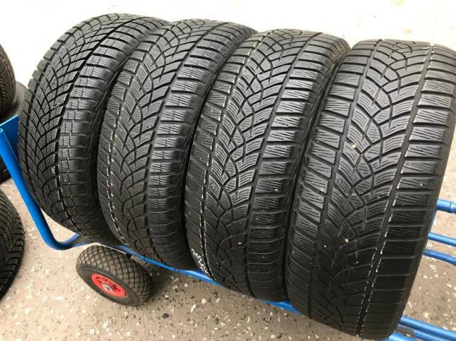 225/45 R18 Goodyear UltraGrip Performance Gen-1 зимние нешипованные