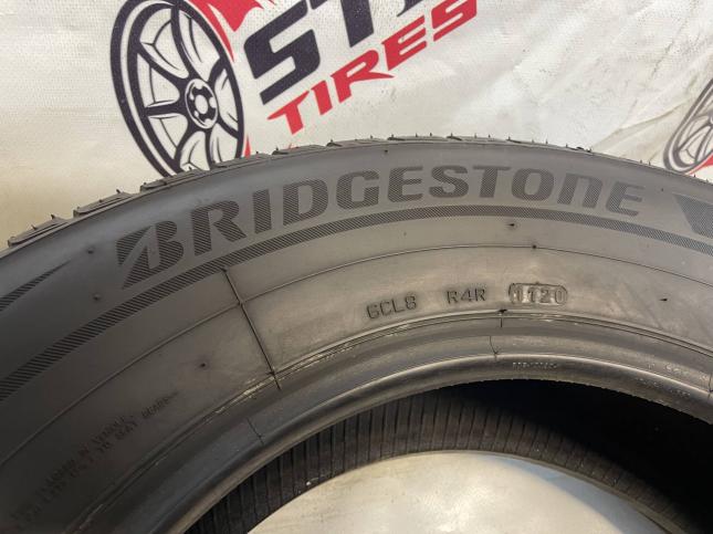 235/65 R17 Bridgestone Blizzak LM-80 Evo зимние нешипованные