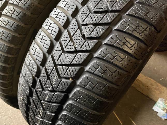 Пара 235/55R17 Pirelli SottoZero3