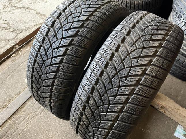 Пара 235/55R17 Goodyear UltraGrip Performance GEN1