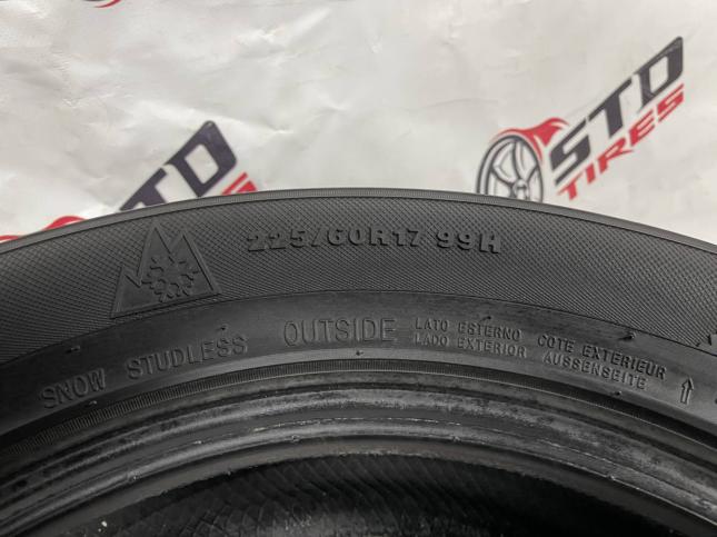 225/60 R17 Kumho I'Zen RV KC15 зимние нешипованные