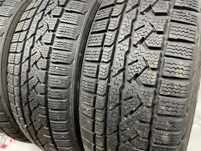 225/60 R17 Kumho I'Zen RV KC15 зимние нешипованные