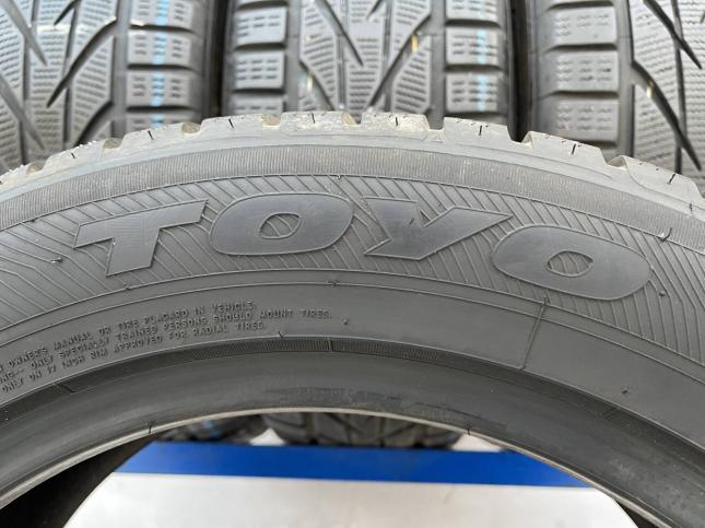 225/55 R17 Toyo Snowprox S953 зимние нешипованные