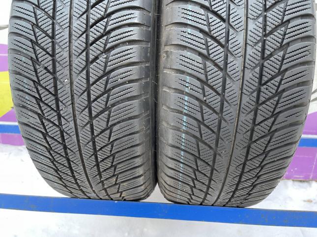 225/55 R17 Bridgestone Blizzak LM-001 зимние нешипованные