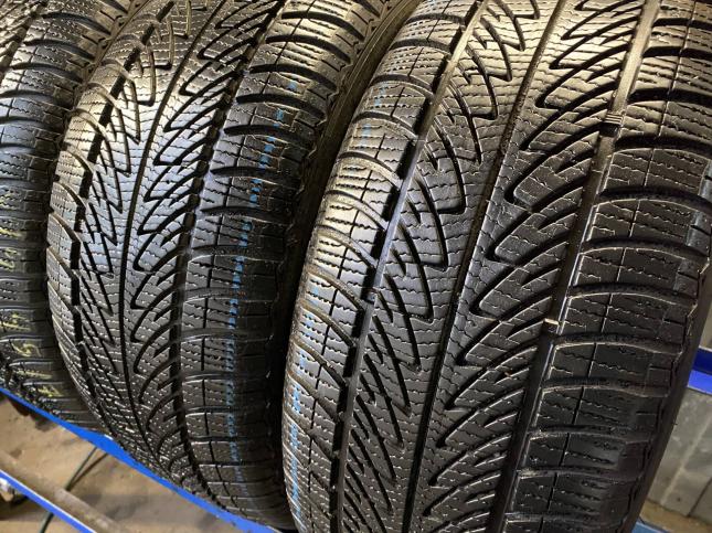 225/45R17 Goodyear Зима комплект Липучка