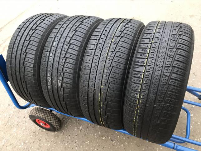 225/45 R17 Nokian WR A3 зимние нешипованные