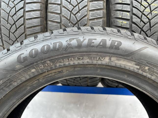 215/55 R17 Goodyear UltraGrip Performance+ зимние нешипованные