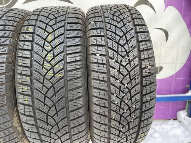 215/55 R17 Goodyear UltraGrip Performance+ зимние нешипованные