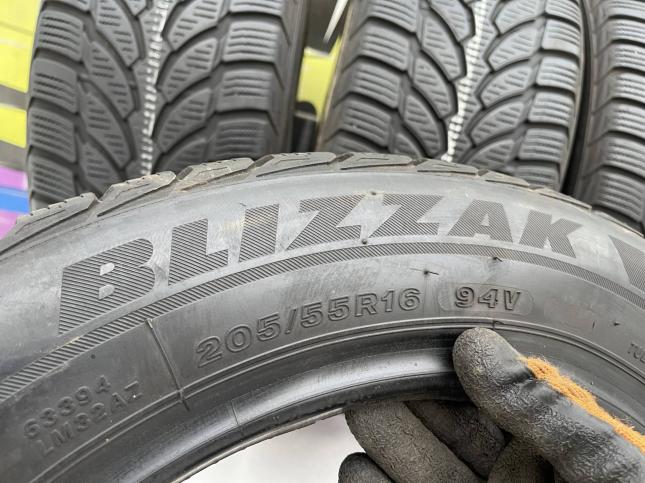 205/55 R16 Bridgestone Blizzak LM-32 зимние нешипованные