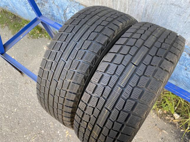 Пара 205/55R16 Yokohama  Ice Guard IG-20