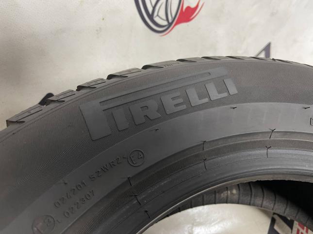 205/60 R16 Pirelli Winter Sottozero 3 зимние нешипованные