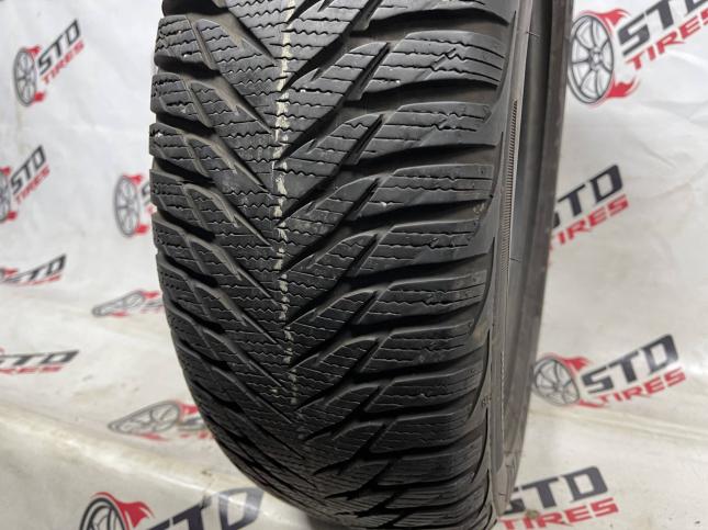 205/60 R16 Goodyear UltraGrip 8 зимние нешипованные