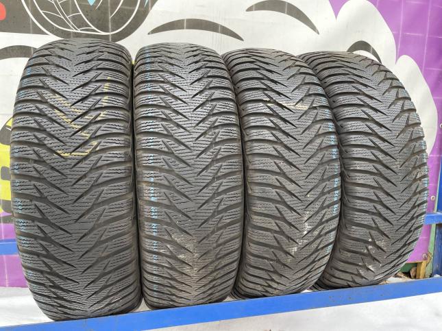 205/60 R16 Goodyear UltraGrip 8 зимние нешипованные