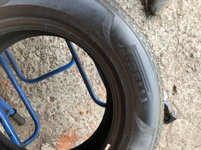 215/55 R16 Pirelli Winter Sottozero 3 зимние нешипованные