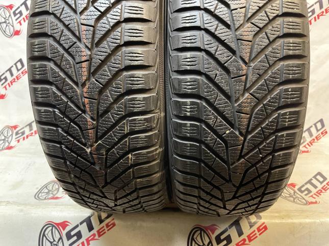 215/55 R18 Yokohama BluEarth Winter V905 зимние нешипованные