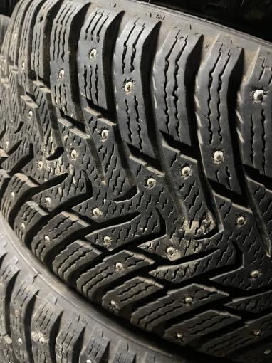 255/40 R19 Nokian Tyres Hakkapeliitta 8 зимние шипованные