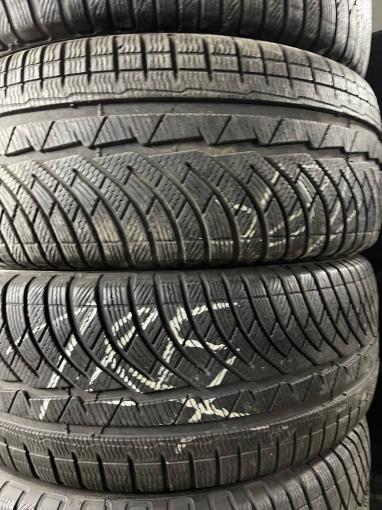 235/55 R17 Michelin Pilot Alpin 4 зимние нешипованные